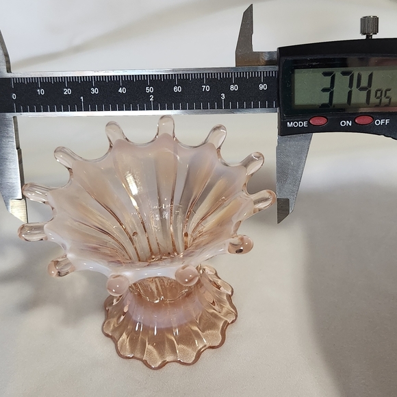 1940's Fostoria Heirloom Pink Opalescent Candle Holder - Picture 5 of 6